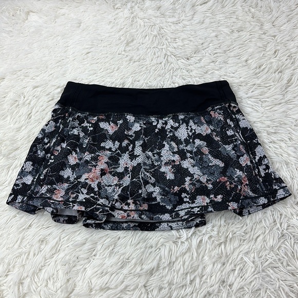 Lululemon Pace Rival Skirt (Regular) *No Panels Spring Bloom Multi / Black